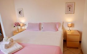 Diadema Pink - Immobili E Soluzioni Rent